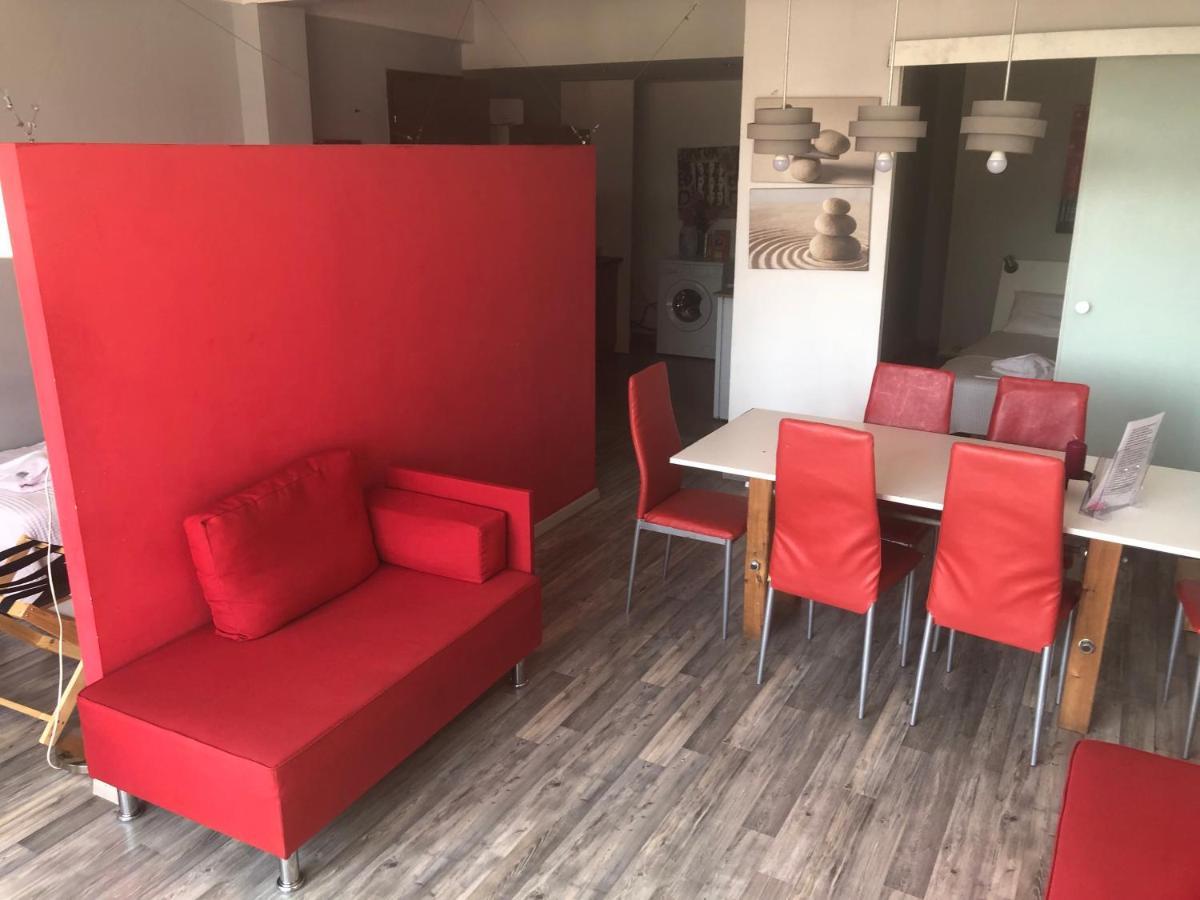 דירות אתונה Red Grey Loft מראה חיצוני תמונה